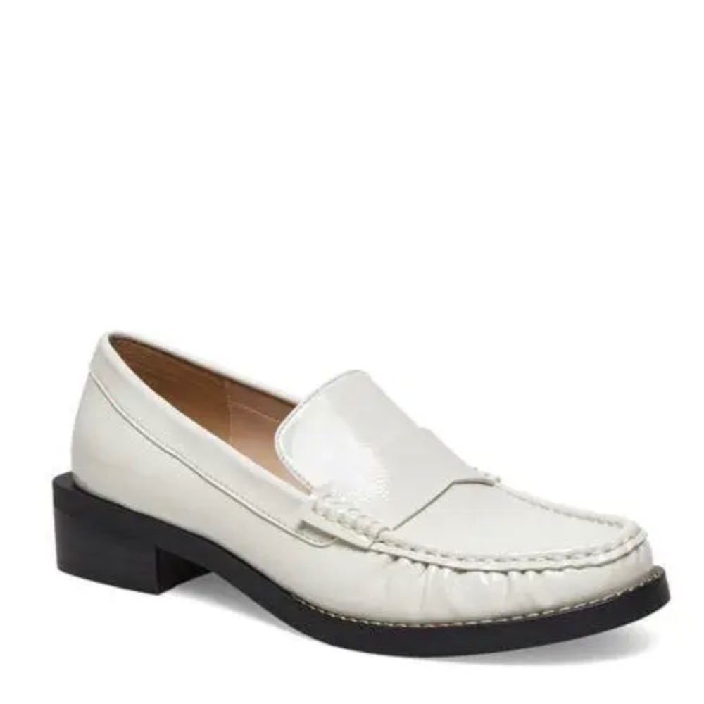 Silent D Lara Moc Toe Loafer Oat Milk Crinkle Patent Womens Size 40 NEW